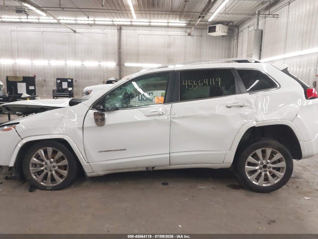 Продаж на аукціоні авто 2017 Jeep Cherokee Overland, vin: 1C4PJLJS3HW580933, номер лоту: 45564119