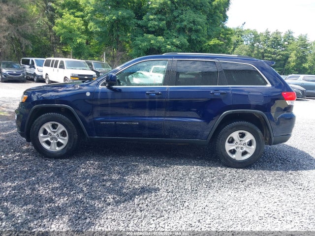 1C4RJFAG8HC667363 Jeep Grand Cherokee Laredo