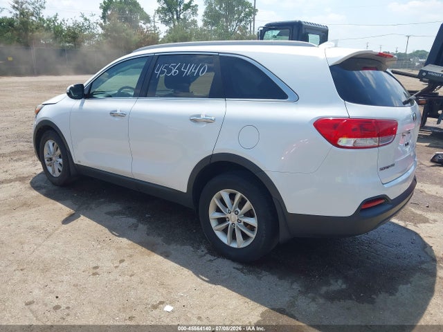 Продаж на аукціоні авто 2016 Kia Sorento 2.4l Lx, vin: 5XYPGDA30GG147045, номер лоту: 45564140