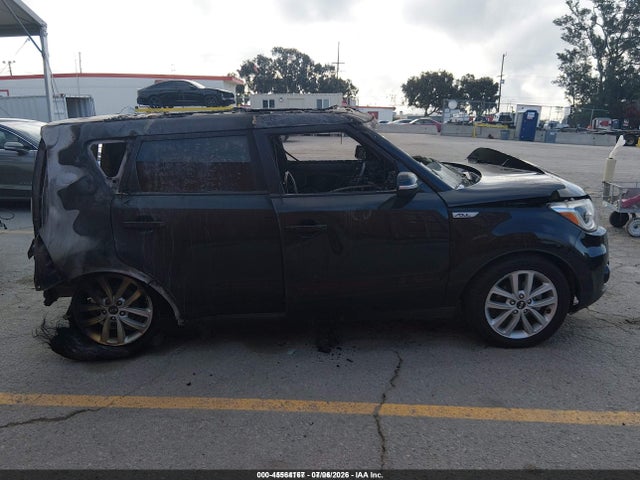 KIA SOUL + 2019 KNDJP3A59K7913426 Image 12