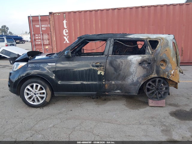 KIA SOUL + 2019 KNDJP3A59K7913426 Image 13
