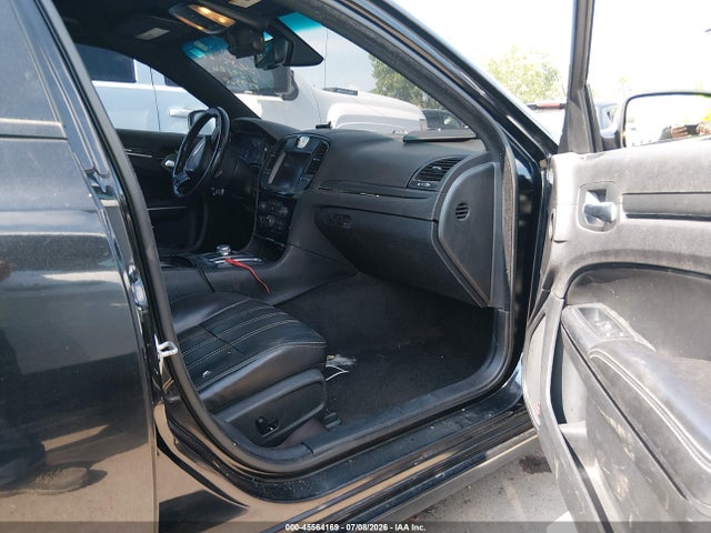 Продаж на аукціоні авто 2015 Chrysler 300 S, vin: 2C3CCABG9FH859360, номер лоту: 45564169