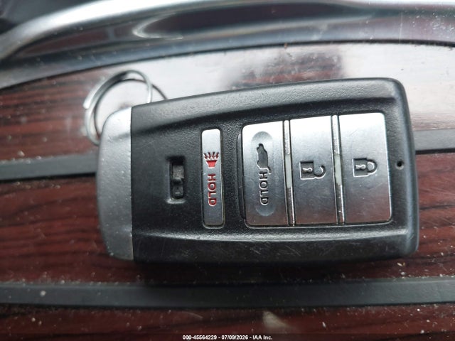 Продажа на аукционе авто 2016 Acura Mdx Technology   Acurawatch Plus Packages/technology Package, vin: 5FRYD4H48GB041735, номер лота: 45564229