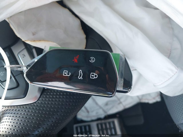 2026 Volkswagen Tiguan Se R-line Black მანქანა იყიდება აუქციონზე, vin: 3VVGR7RM3TM008079, აუქციონის ნომერი: 45564234