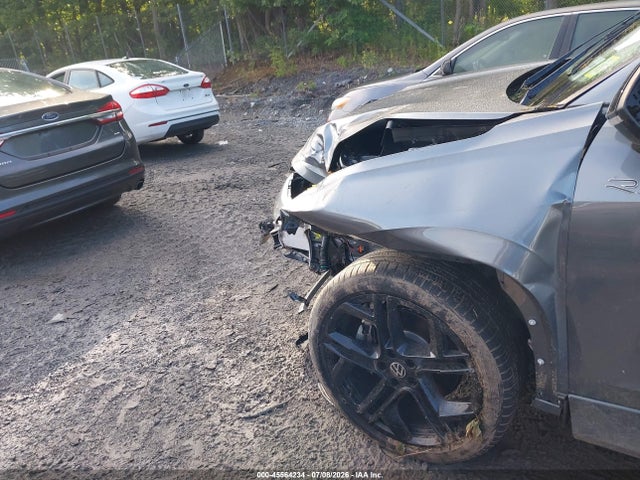 2026 Volkswagen Tiguan Se R-line Black მანქანა იყიდება აუქციონზე, vin: 3VVGR7RM3TM008079, აუქციონის ნომერი: 45564234