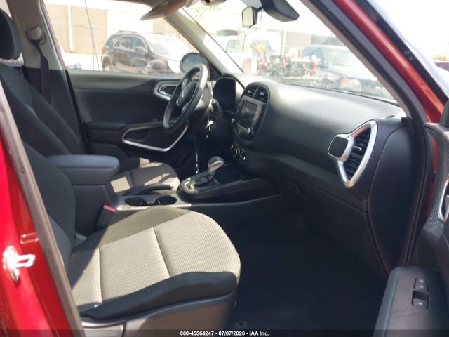 2023 Kia Soul Lx მანქანა იყიდება აუქციონზე, vin: KNDJ23AU4P7890098, აუქციონის ნომერი: 45564247