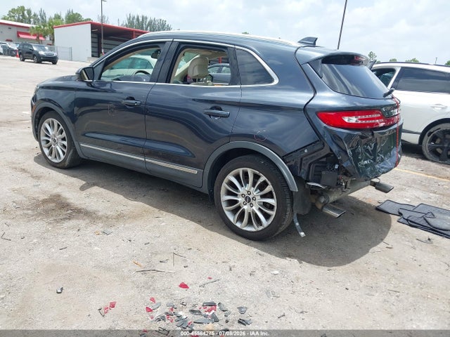 45564275 :رقم المزاد ، 5LMCJ1A96FUJ20022 vin ، 2015 Lincoln Mkc مزاد بيع