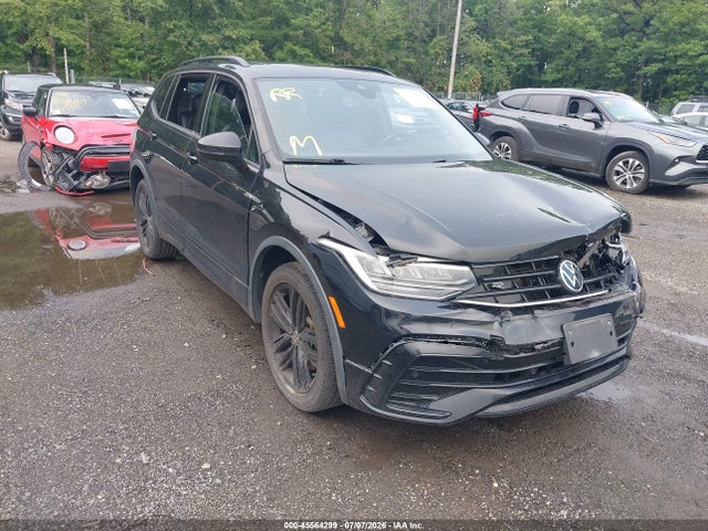 2022 Volkswagen Tiguan 2.0t Se R-line Black მანქანა იყიდება აუქციონზე, vin: 3VV8B7AX4NM087084, აუქციონის ნომერი: 45564299