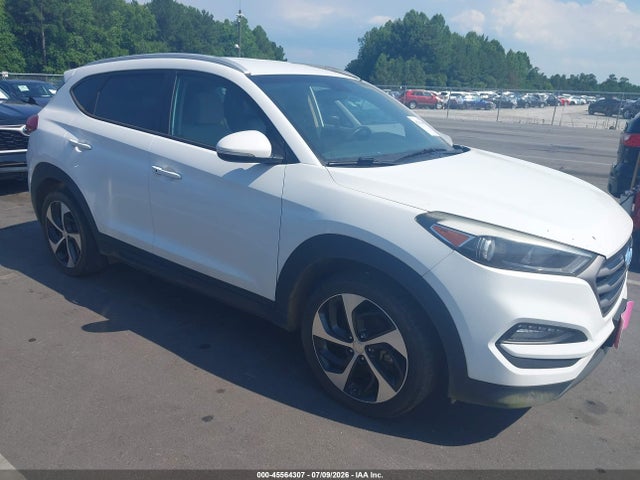 Aukcja sprzedaży 2016 Hyundai Tucson Sport, vin: KM8J33A20GU045273, numer aukcji: 45564307