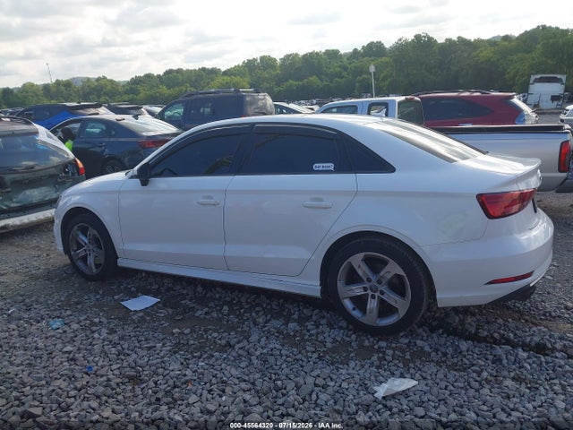 45564320 :رقم المزاد ، WAUAUHFF8J1072253 vin ، 2018 Audi A3 2.0t Premium/2.0t Tech Premium مزاد بيع