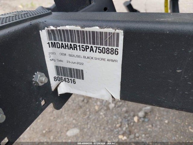 45564335 :رقم المزاد ، LBBLM081G222 vin ، 2022 Lund 17' مزاد بيع