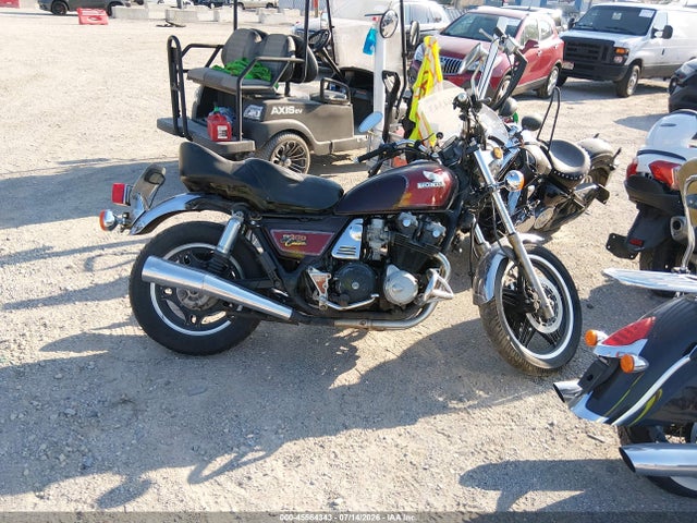 1982 Honda Cb900 C მანქანა იყიდება აუქციონზე, vin: 1HFSC0407CA204762, აუქციონის ნომერი: 45564343