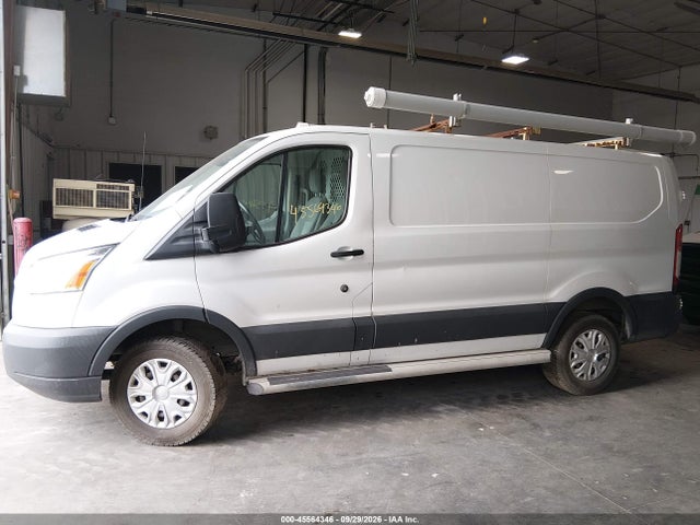 45564346 :رقم المزاد ، 1FTYR1ZM4GKB05062 vin ، 2016 Ford Transit-250 مزاد بيع