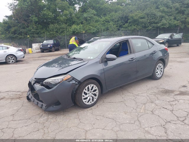 Toyota COROLLA LE 2017 2T1BURHEXHC884760 Image 2