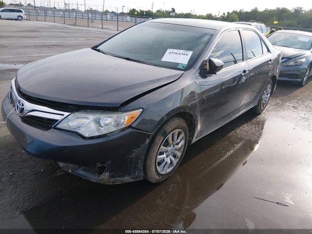 Toyota CAMRY LE 2014 4T4BF1FK9ER387929 Image 2