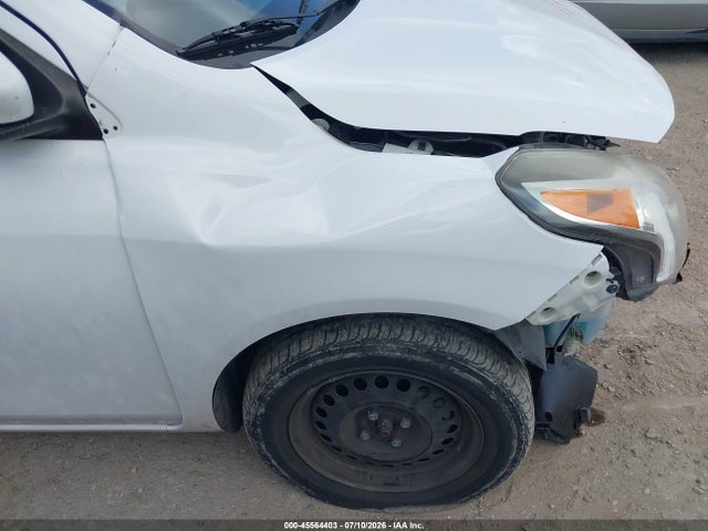 45564403 :رقم المزاد ، 3N1CN7AP7KL852325 vin ، 2019 Nissan Versa 1.6 Sv مزاد بيع