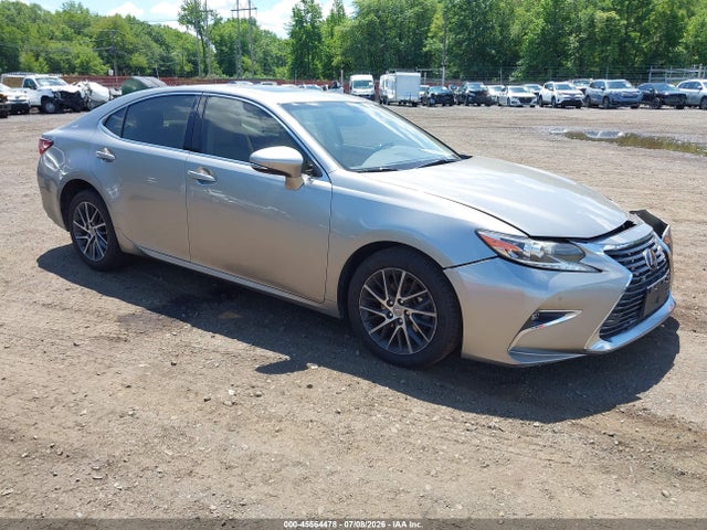 45564478 :رقم المزاد ، JTHBK1GG7G2236699 vin ، 2016 Lexus Es 350 مزاد بيع