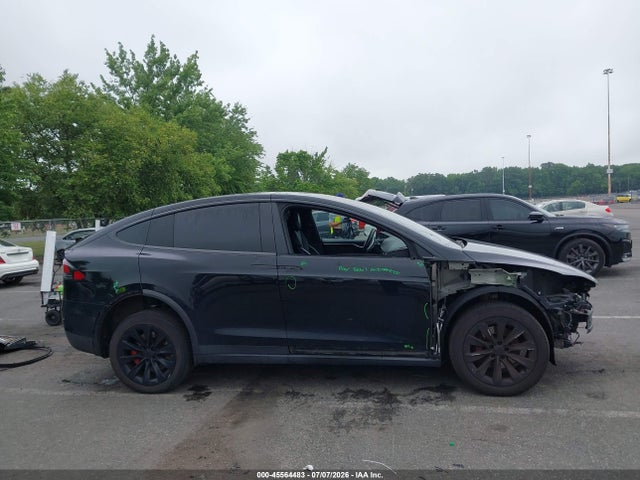 Tesla Model X 60d/70d/75d/90d/p100d 2016 5YJXCBE2XGF016536 Image 11