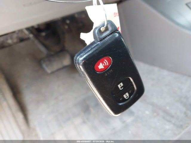 Продажа на аукционе авто 2010 Toyota Prius Iii, vin: JTDKN3DU3A0034993, номер лота: 45564487