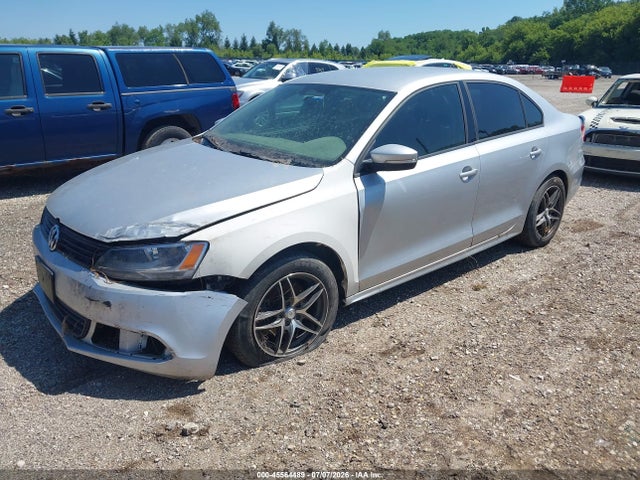 2014 Volkswagen Jetta 1.8t Se მანქანა იყიდება აუქციონზე, vin: 3VWD17AJ3EM268962, აუქციონის ნომერი: 45564489