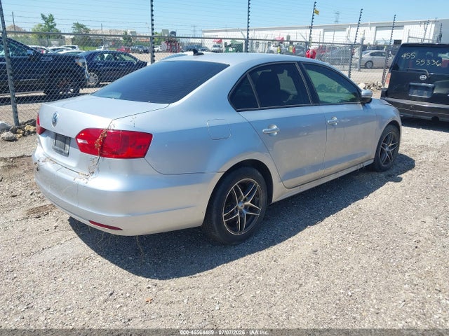 2014 Volkswagen Jetta 1.8t Se მანქანა იყიდება აუქციონზე, vin: 3VWD17AJ3EM268962, აუქციონის ნომერი: 45564489