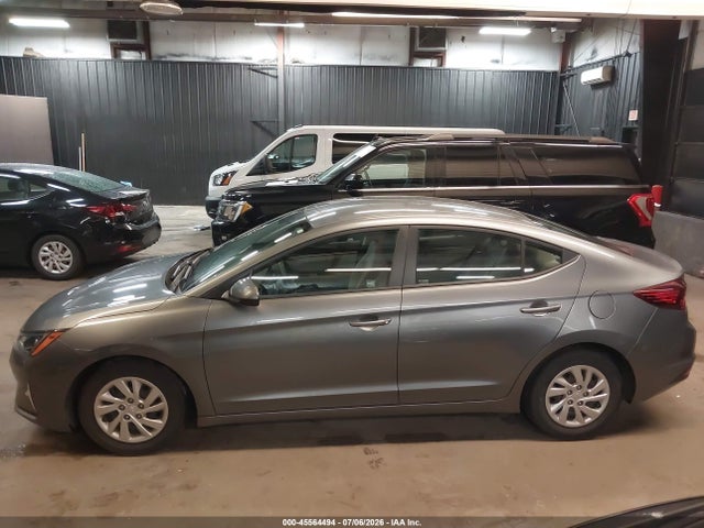 Hyundai ELANTRA SE 2019 5NPD74LF7KH493024 Image 16