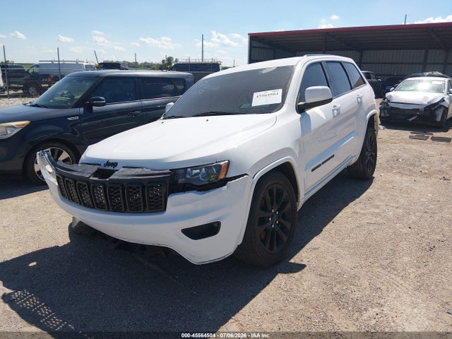 1C4RJFAG0MC619317 Jeep Grand Cherokee Laredo X 4x4