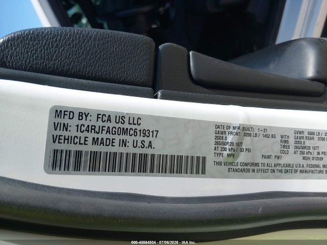 1C4RJFAG0MC619317 Jeep Grand Cherokee Laredo X 4x4