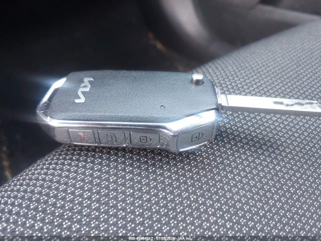 3KPF24AD0NE424483 KIA Forte Lxs