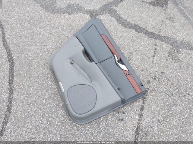 2004 Cadillac Deville მანქანა იყიდება აუქციონზე, vin: 1G6KD54Y54U127824, აუქციონის ნომერი: 45564533