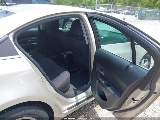 1G1PC5SB5E7227841 Chevrolet Cruze 1lt Auto