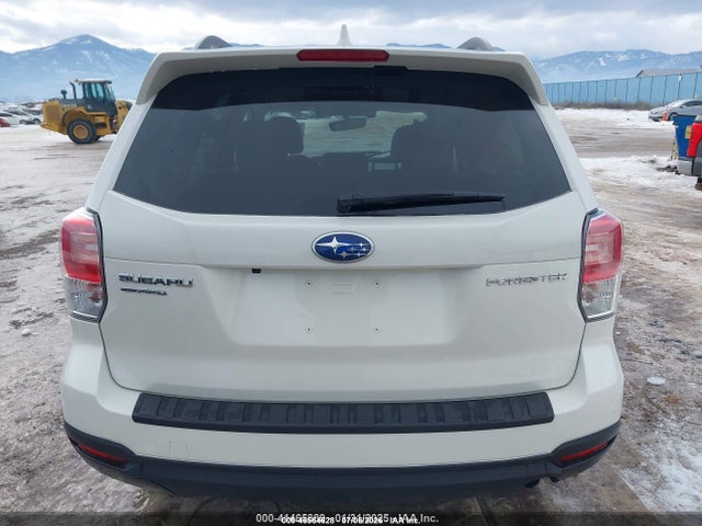 Subaru Forester 2.5i Premium 2018 JF2SJAGCXJH506886 Image 16