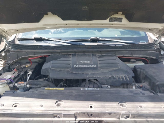 45564655 :رقم المزاد ، 1N6AA1E61JN525431 vin ، 2018 Nissan Titan Sv مزاد بيع