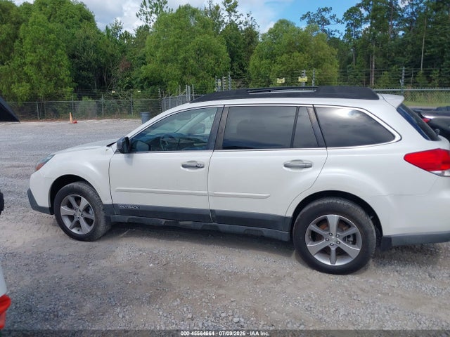 Subaru Outback 2.5i Limited 2014 4S4BRCPC5E3205122 Image 14