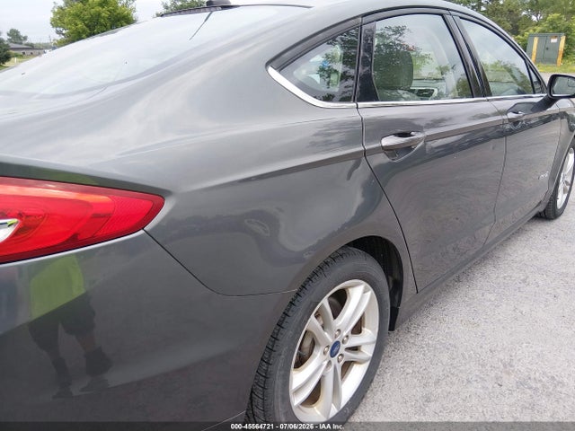 3FA6P0UUXJR122312 Ford Fusion Hybrid S