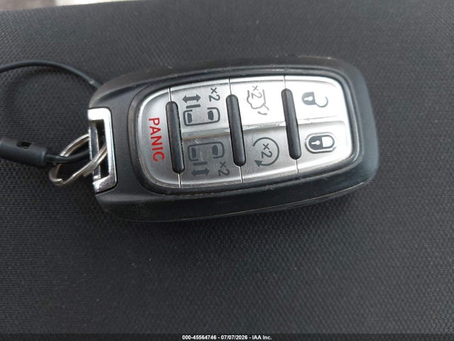 45564746 :رقم المزاد ، 2C4RC1CG9PR601923 vin ، 2023 Chrysler Voyager Lx مزاد بيع