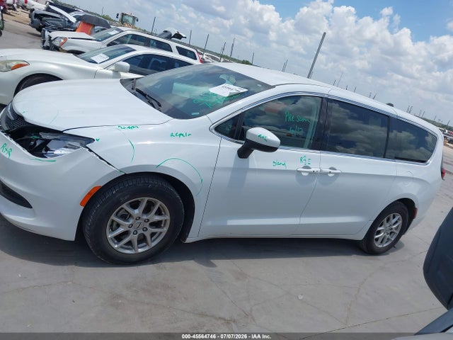 45564746 :رقم المزاد ، 2C4RC1CG9PR601923 vin ، 2023 Chrysler Voyager Lx مزاد بيع