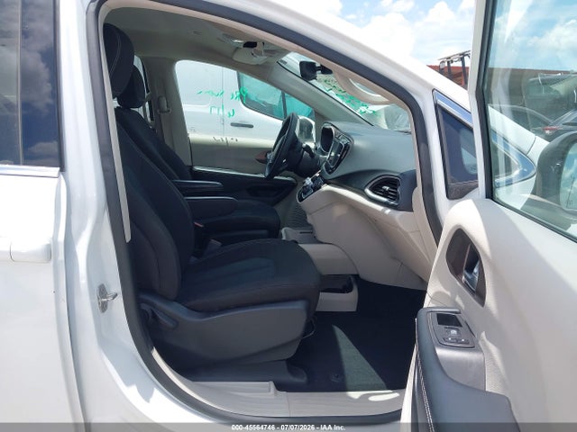 45564746 :رقم المزاد ، 2C4RC1CG9PR601923 vin ، 2023 Chrysler Voyager Lx مزاد بيع