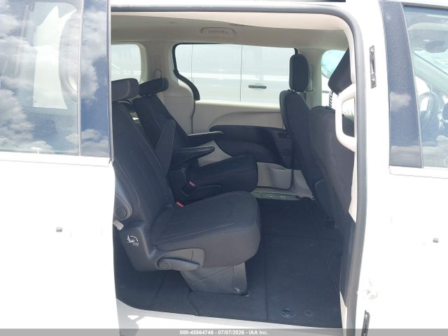 45564746 :رقم المزاد ، 2C4RC1CG9PR601923 vin ، 2023 Chrysler Voyager Lx مزاد بيع