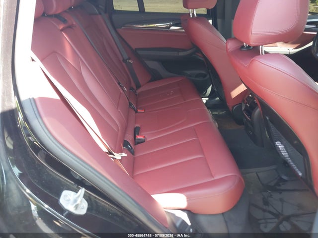 45564748 :رقم المزاد ، 5UX83DP00N9J13990 vin ، 2022 Bmw X3 M40i مزاد بيع