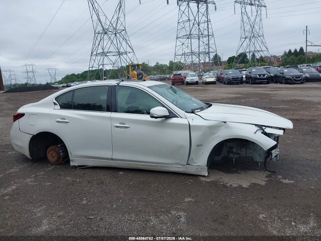 Продажа на аукционе авто 2018 Infiniti Q50 3.0t Luxe, vin: JN1EV7AR4JM445481, номер лота: 45564782