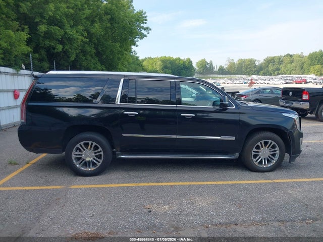 Продажа на аукционе авто 2016 Cadillac Escalade Esv Standard, vin: 1GYS4GKJ0GR101602, номер лота: 45564840