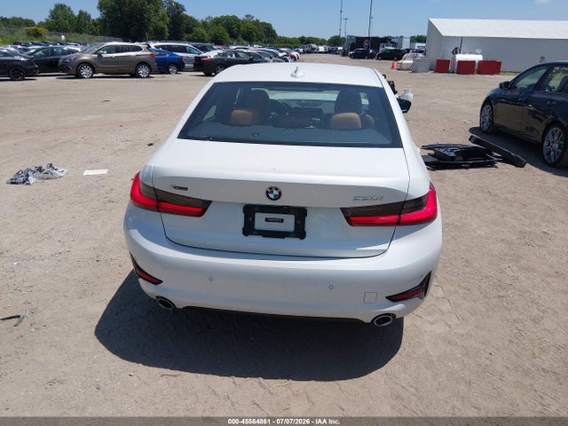 45564861 :رقم المزاد ، 3MW5R7J01L8B11621 vin ، 2020 Bmw 330i Xdrive مزاد بيع