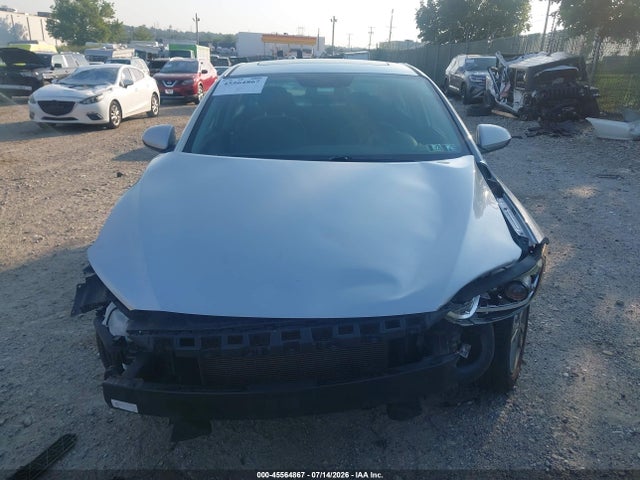 Hyundai Elantra Value Edition 2018 5NPD84LF2JH391691 Image 11