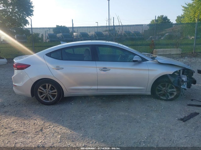Hyundai Elantra Value Edition 2018 5NPD84LF2JH391691 Image 12