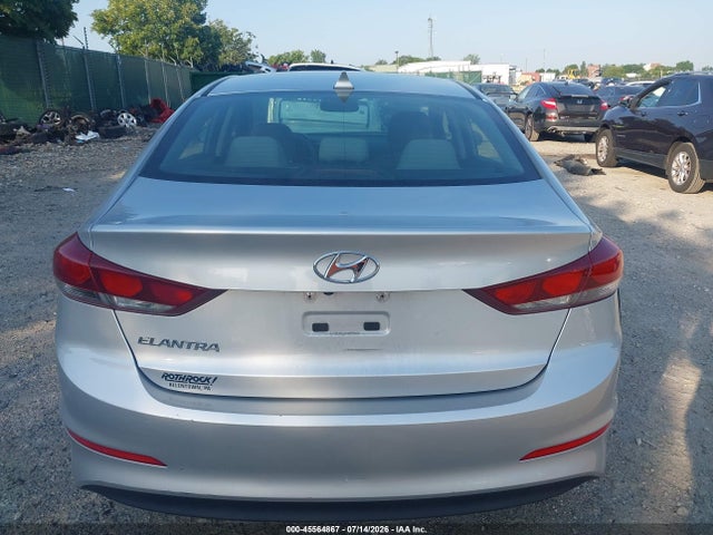 Hyundai Elantra Value Edition 2018 5NPD84LF2JH391691 Image 15