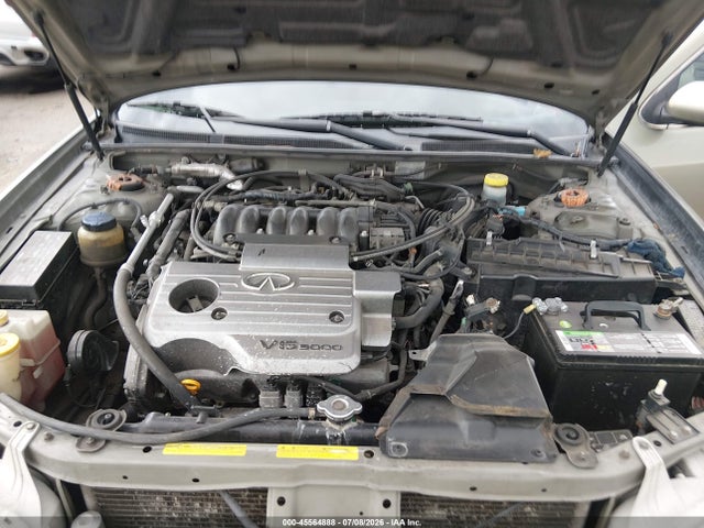 2001 Infiniti I30 Luxury მანქანა იყიდება აუქციონზე, vin: JNKCA31AX1T034433, აუქციონის ნომერი: 45564888