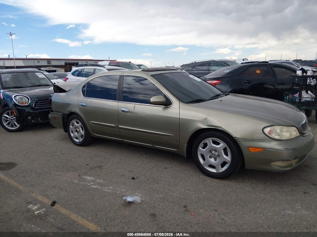 2001 Infiniti I30 Luxury მანქანა იყიდება აუქციონზე, vin: JNKCA31AX1T034433, აუქციონის ნომერი: 45564888