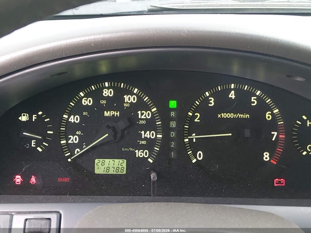 2001 Infiniti I30 Luxury მანქანა იყიდება აუქციონზე, vin: JNKCA31AX1T034433, აუქციონის ნომერი: 45564888