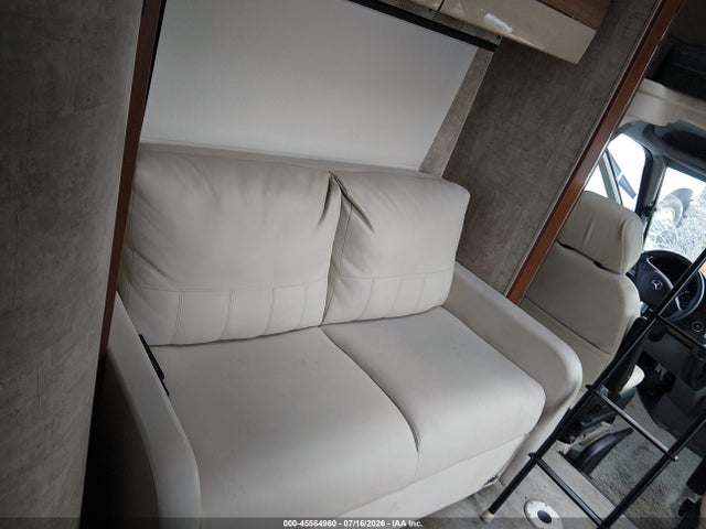 45564960 :رقم المزاد ، WDAPF4CCXF9608898 vin ، 2015 Mercedes-benz Sprinter 3500 مزاد بيع